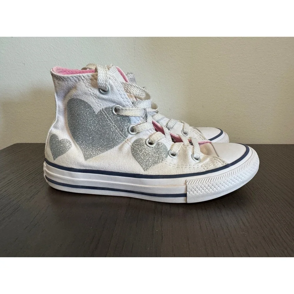 Converse Chuck Taylor All Star girls Size 12 White Silver Glitter Heart High Top